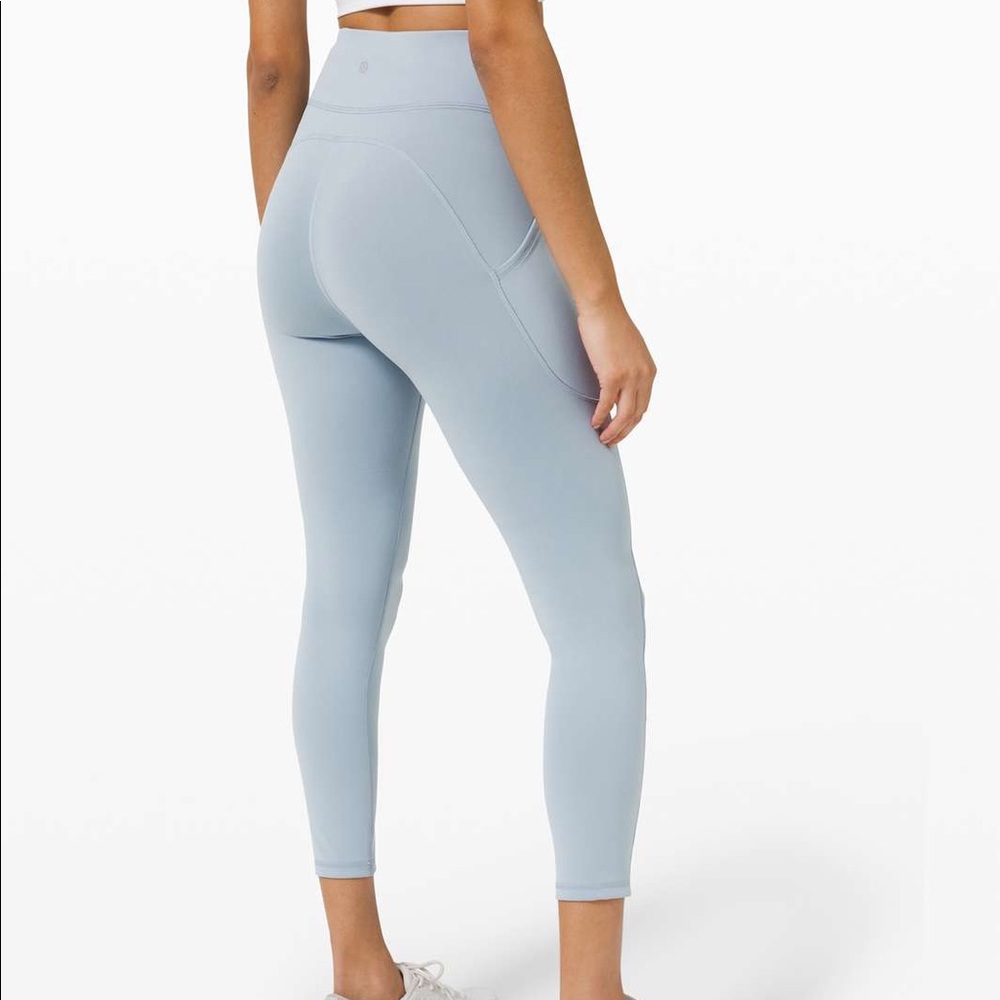 NWT chambray lululemon invigorate high rise 25”